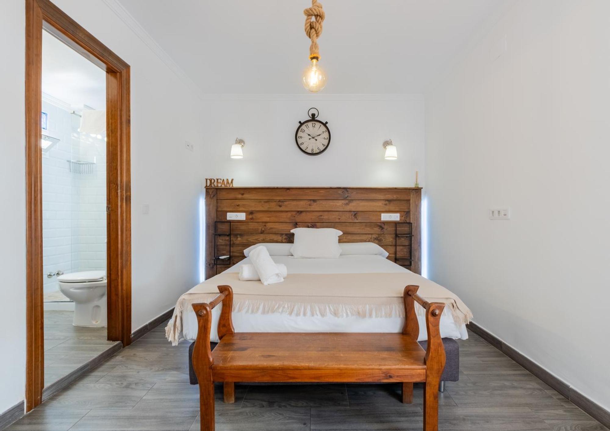 El Nogal Home — Photos 1
